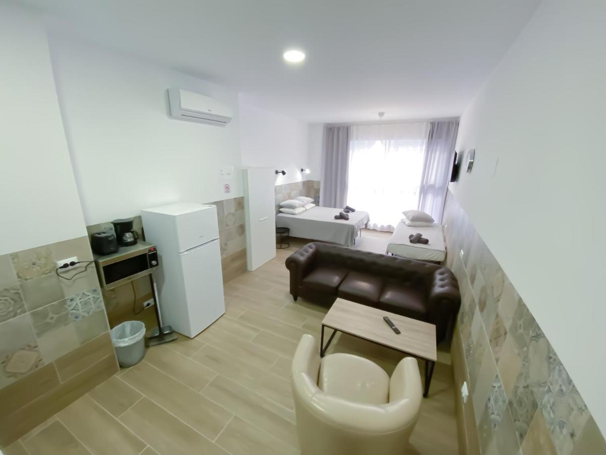 Apartamentos Pueblo Mar كاليبي المظهر الخارجي الصورة